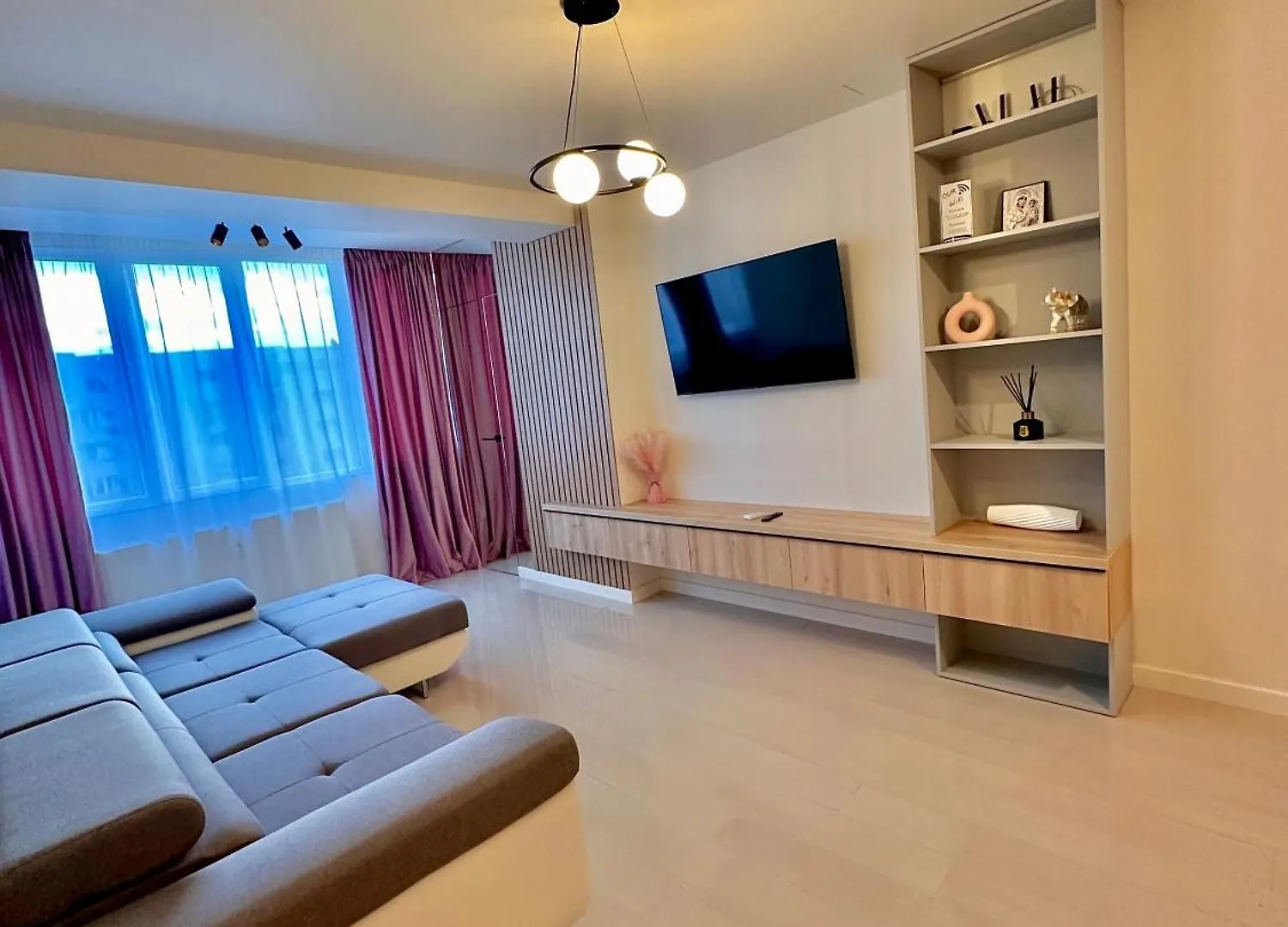 Topspace2 Apartment Bucharest Romania